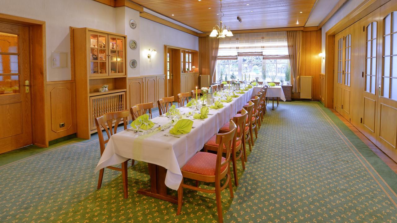Landhotel Zur Eiche Букстехуде Экстерьер фото
