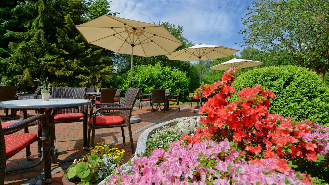Landhotel Zur Eiche Букстехуде Экстерьер фото