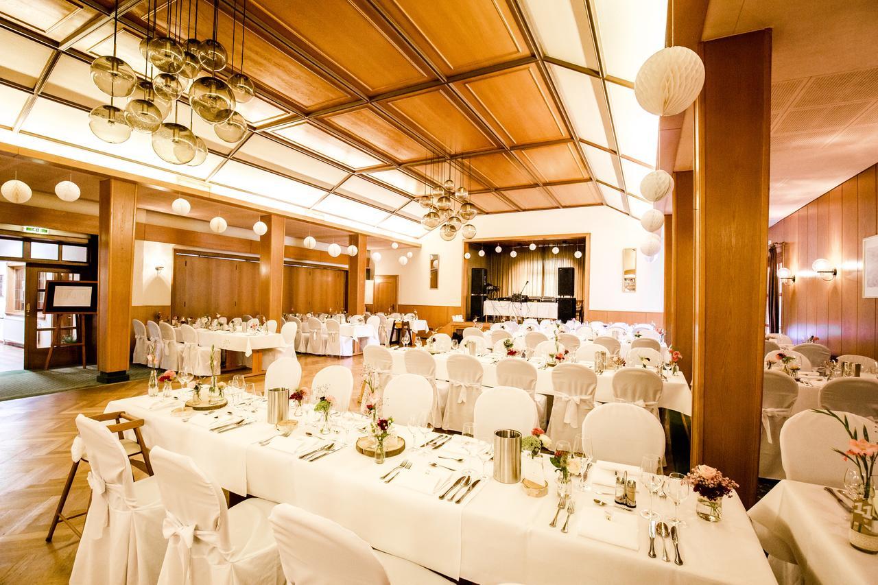 Landhotel Zur Eiche Букстехуде Экстерьер фото